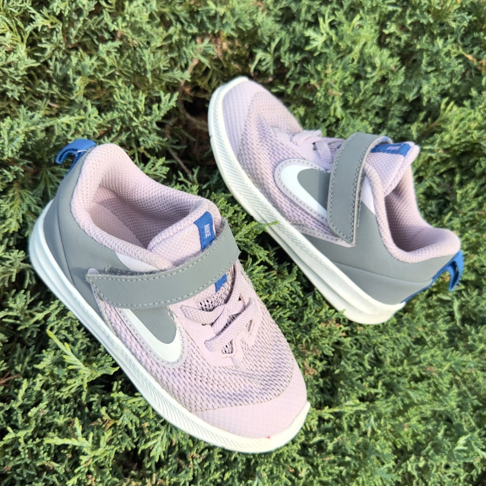 Nike Star Downshifter 9 Toddler Girl Sneakers Size 8 Iced Lilac Grey Shoes